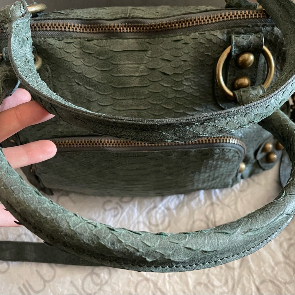 $1,595 Linea Pelle Italian Croc Handbag - Picture 6 of 9